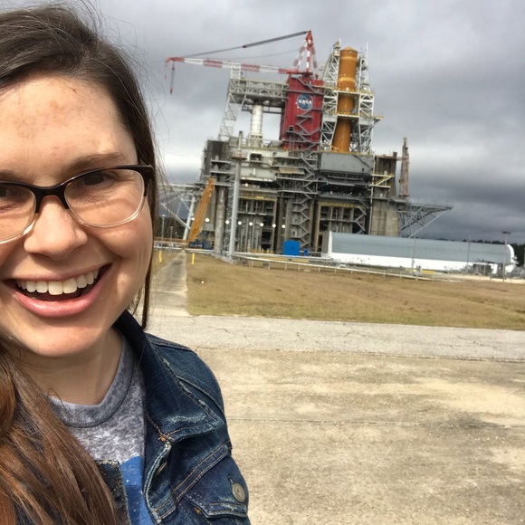 Meet your Posher, Fallon - Picture 5 of 7